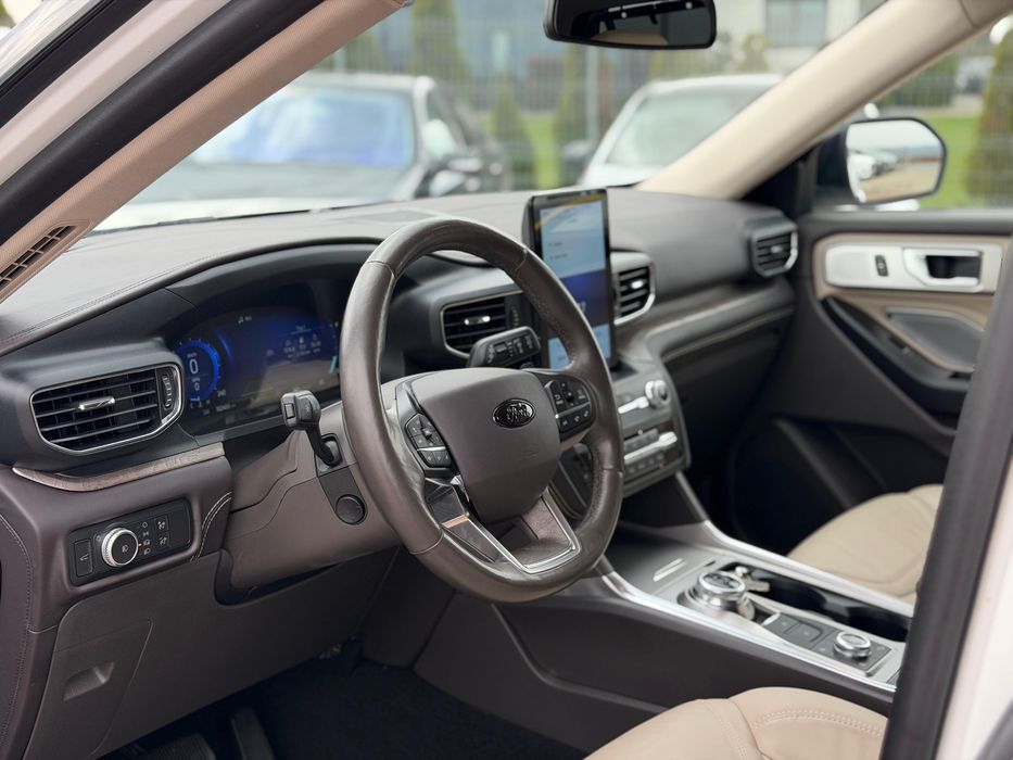 Ford Explorer 2020 PLATINUM