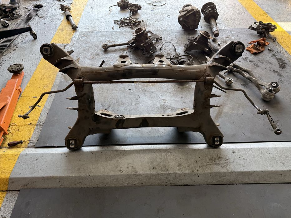 Fuzeta fata bmw f30 fuzeta spate bmw f30 brate punte spate bme f30 f31