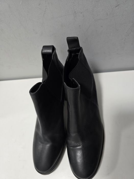 Боти Bata естествена кожа