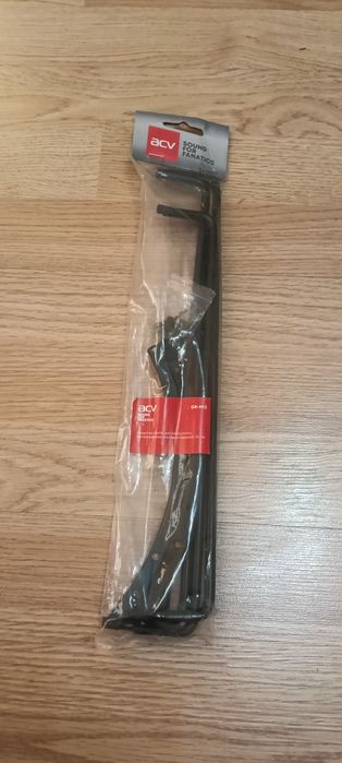 Продам металлический защитный гриль (дуги) для сабвуфера.