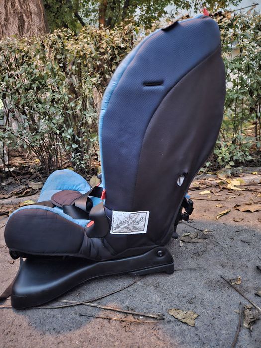 Axkid Kidzone 9-25 kg