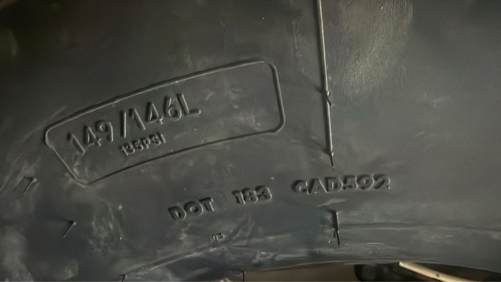 Продам Шины