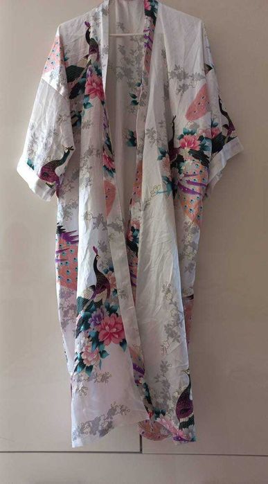 Оригинални китайски кимона по 80лв за брой