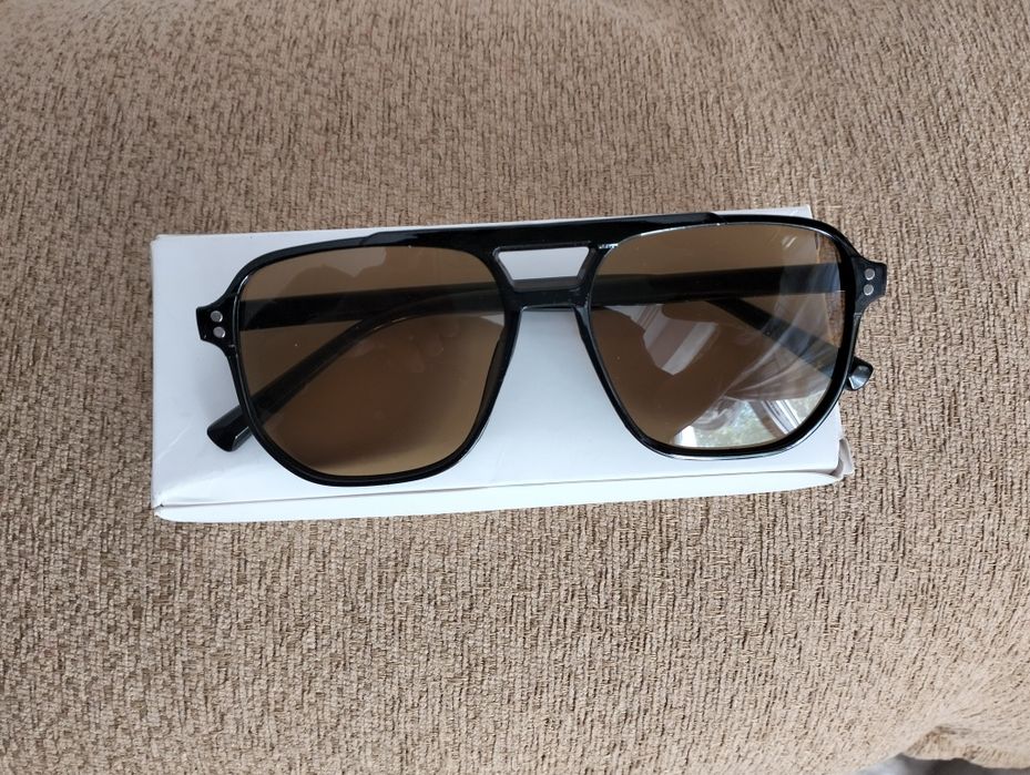 Очки солнцезащитные унисекс