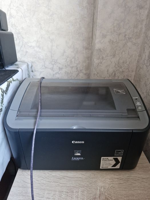 Продаётся принтер Canon LBP 2900B