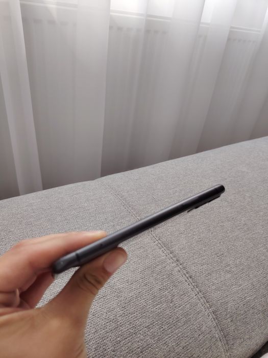 Vand iphone 11 stare f buna