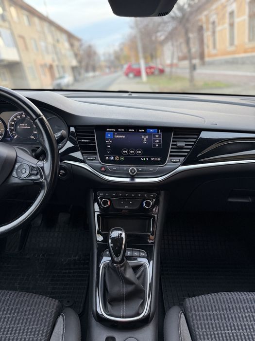 Opel Astra K Facelift 1.5 cdti sports tourer