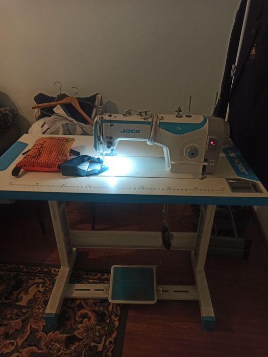 Швейные промышленные машинки
