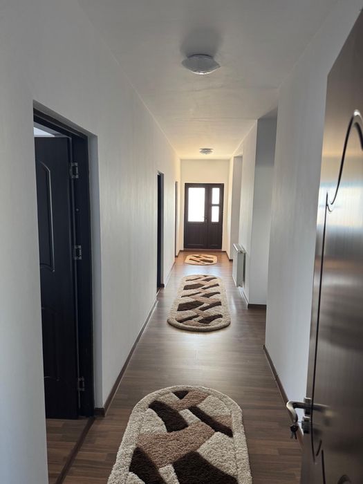 Casa de vacanta ( 1 ora de Bucuresti - acces A3 & A7 )- Breaza - Buzau