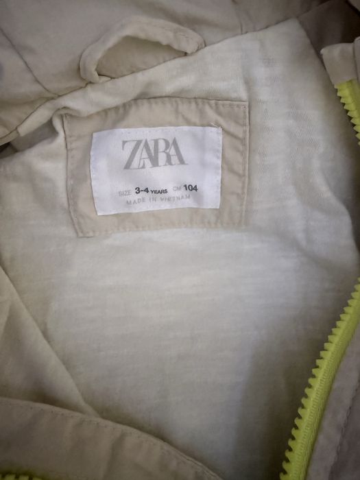 Детский бомбер Zara