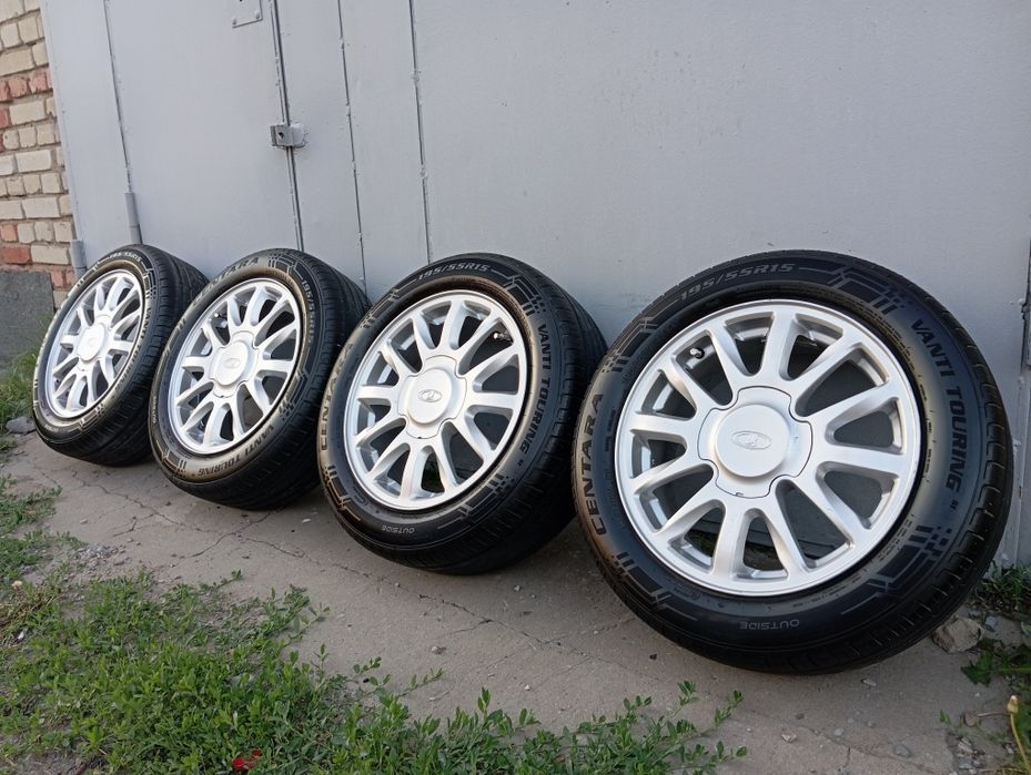 Диски с резиной на ВАЗ