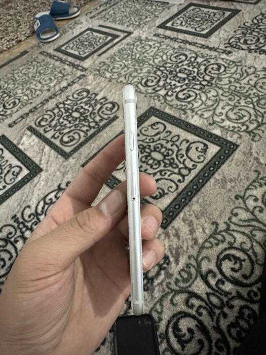 Iphone 8 в идеальном сост