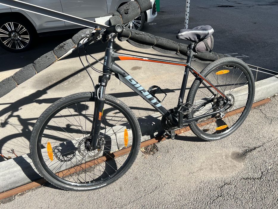 Велосипед Giant Roam 3 (2020 год)