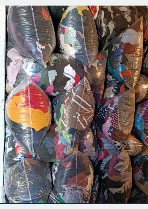 Mixuri haine dama- bărbați- copi