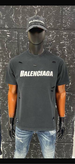Tricou balenciaga