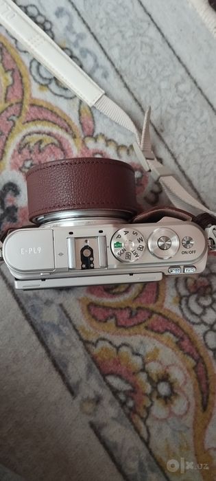 OLYMPUS PEN E-PL9 sotiladii