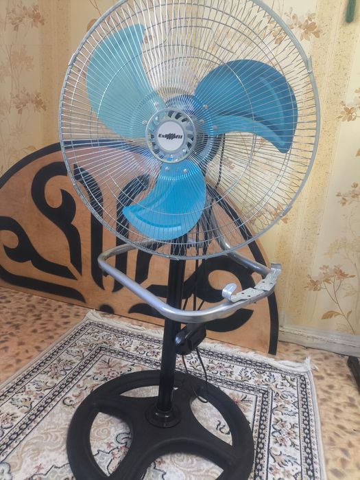 Продам вентилятор