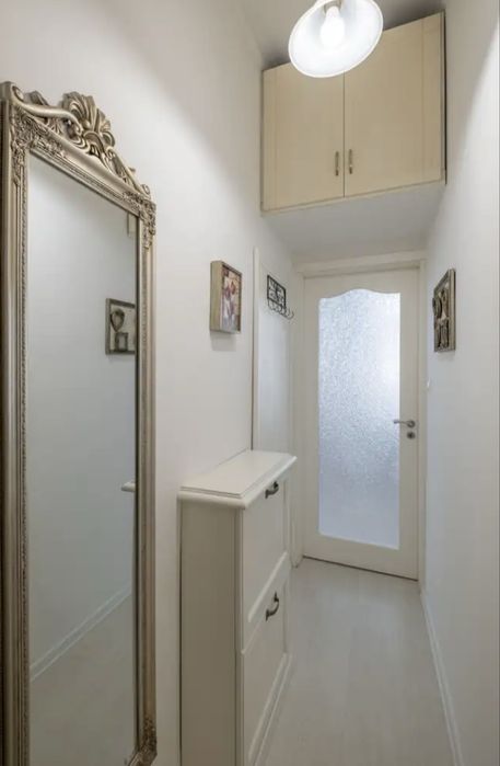 Дава се под наем Тристаен апартамент в София, Център - 120 кв.м за 1495.83 € - Снимка #14