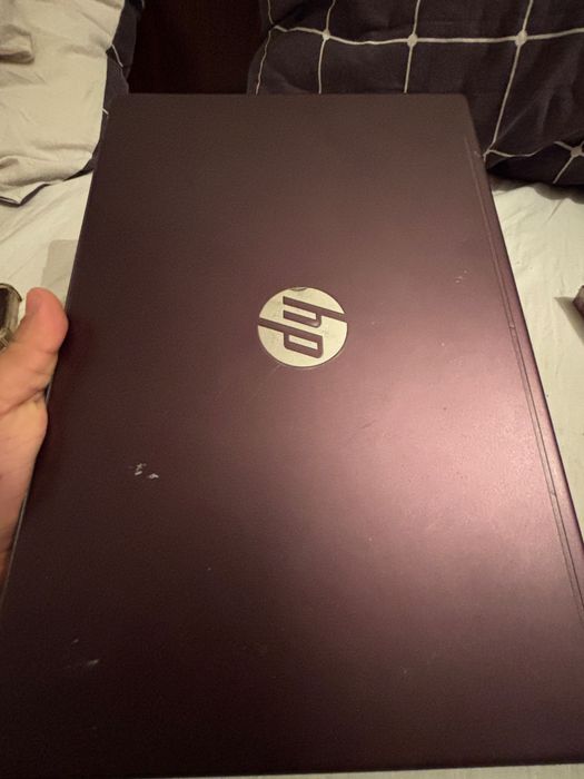 Laptop HP i5-10th gen 8gb RAM și ssd 512gb