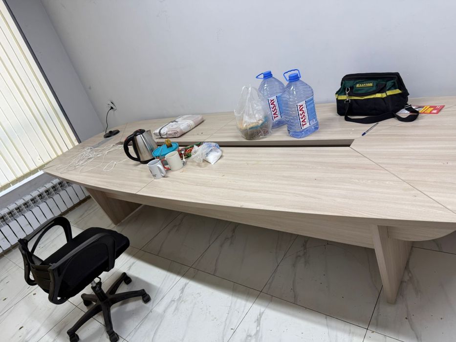 Стол        для     работы