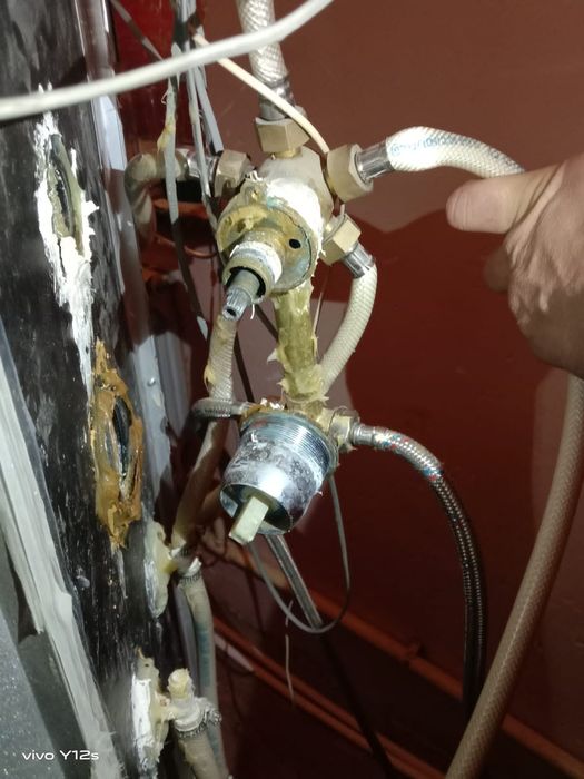 Установка душевой кабины.ремонт душ кабины