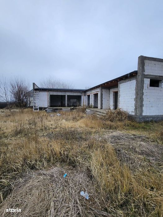 De Vanzare Casa la Rosu zona Cazasu