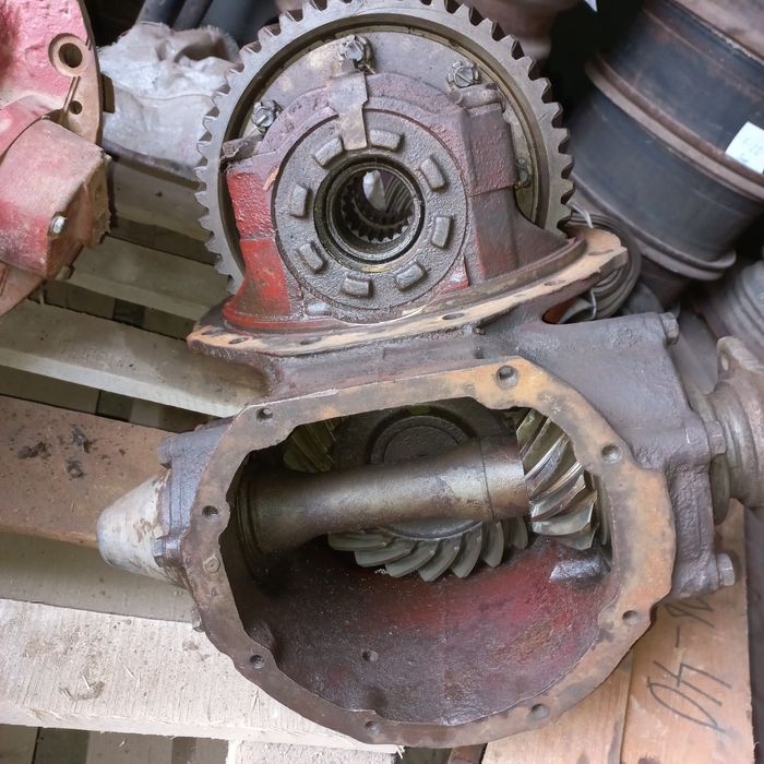 Редукторы  мостов МАЗ, УРАЛ, КРАЗ