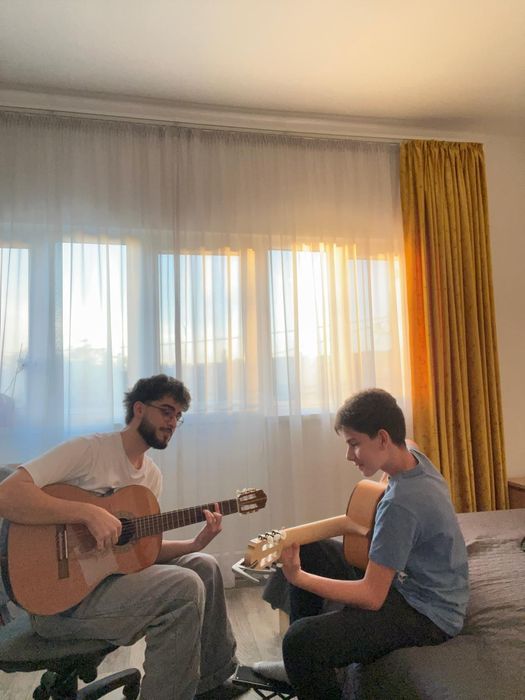 Cursuri Chitara/Muzica