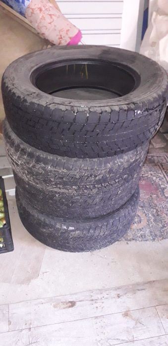 Резина (всесезонка) 65/235/17