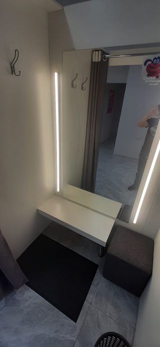 Мебель,примерочные,стеллажи,принтер.