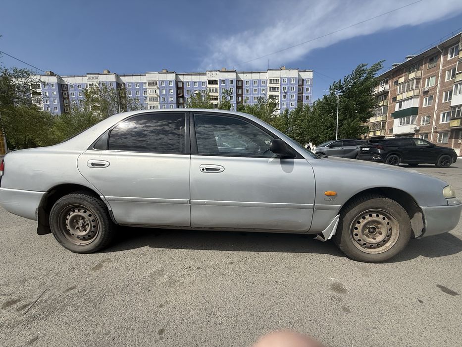 Mazda 626 cronos