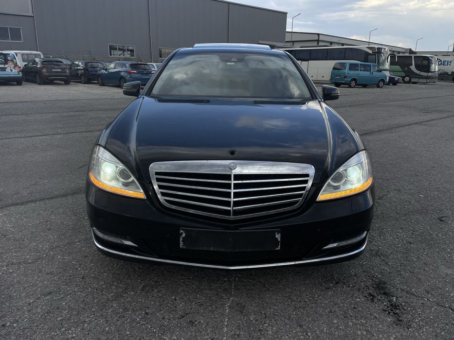 На части w221 Facelift Mercedes S 350 cdi / 258 кс