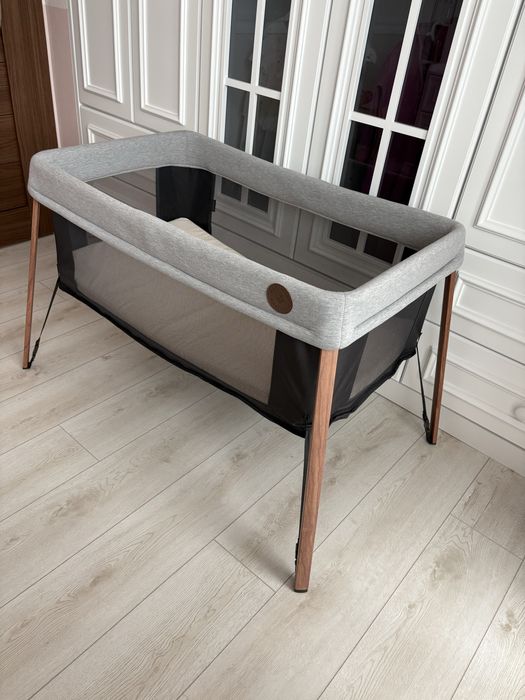 Бебешка кошара за пътуване Maxi cosi Iris 2in1 или next to me