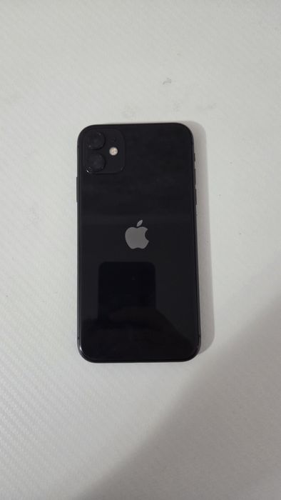 Айфон 11 в хорошом состояний