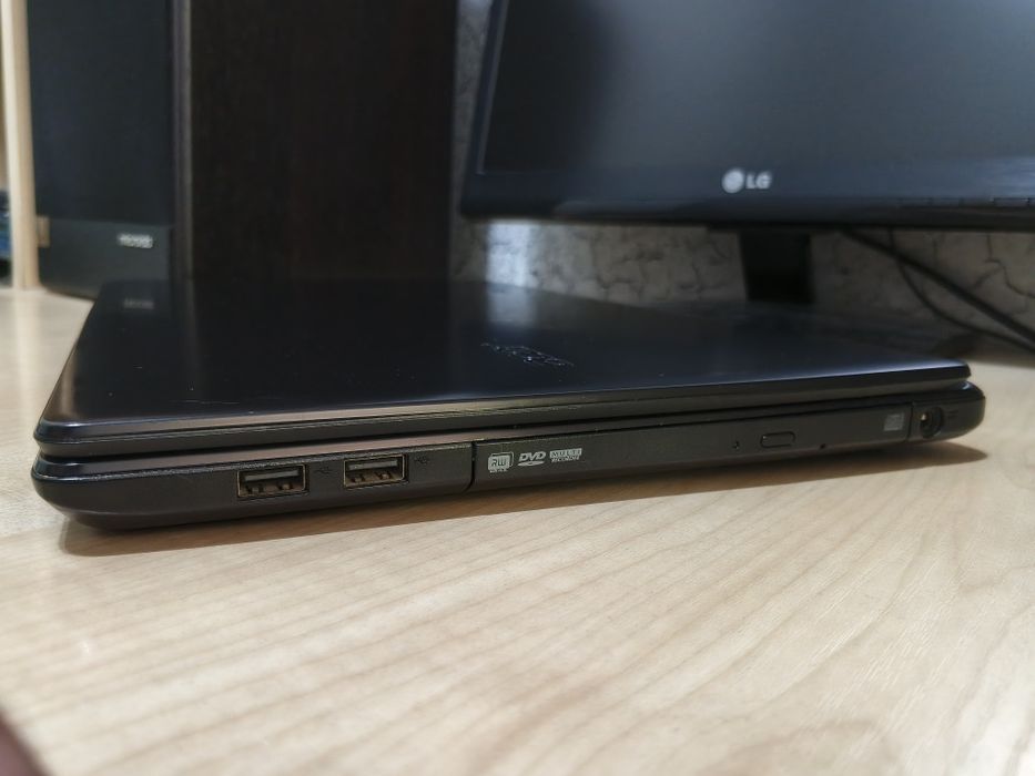 ACER E5-571 15,6" HD / CORE™ i5-4210U / 6GB DDR3L / 500GB HDD / DVD-RW