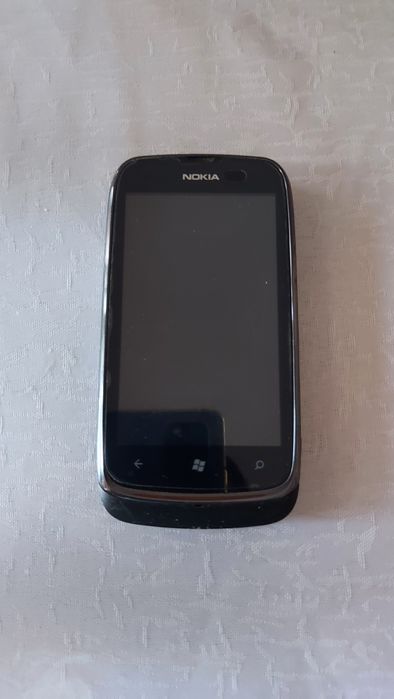 Продам Nokia lumia 610