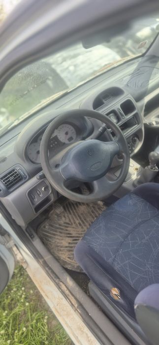 Рено клио 1.9дизел 90 коня НА ЧАСТИ