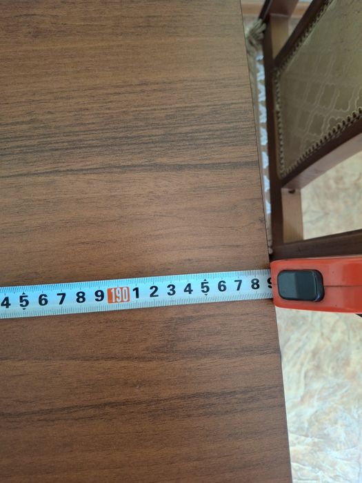 Продам отдельно стол и стулья