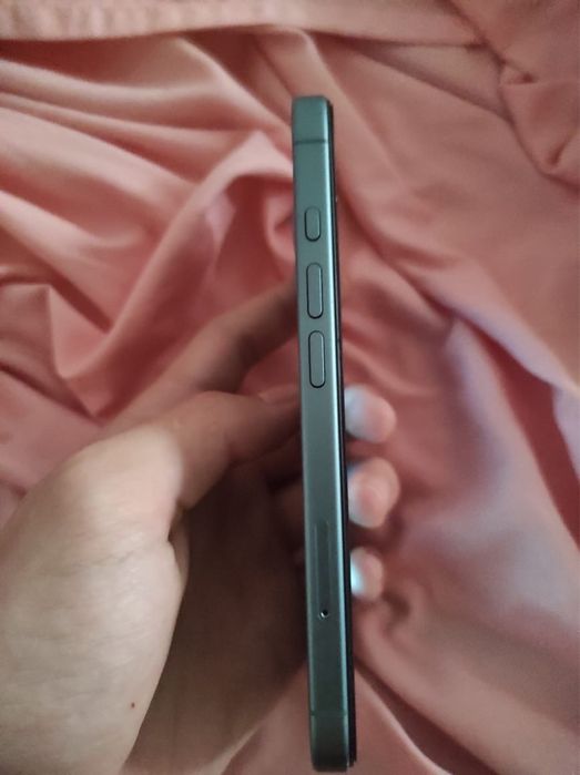 iPhone 16 / 128 ГБ