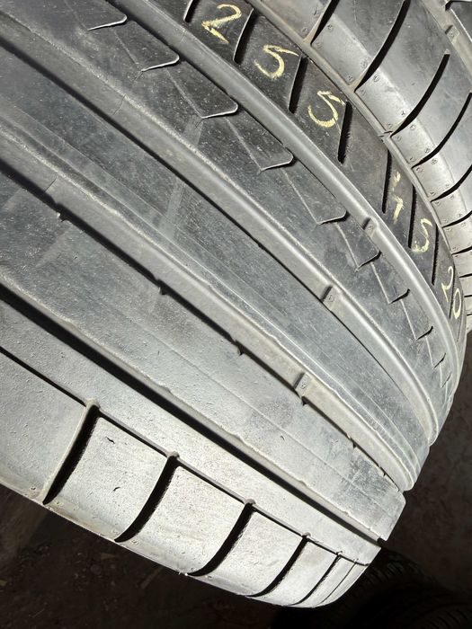 2x Anvelope Vara 255/45 R20 - Dunlop SP Sport Maxx Gt