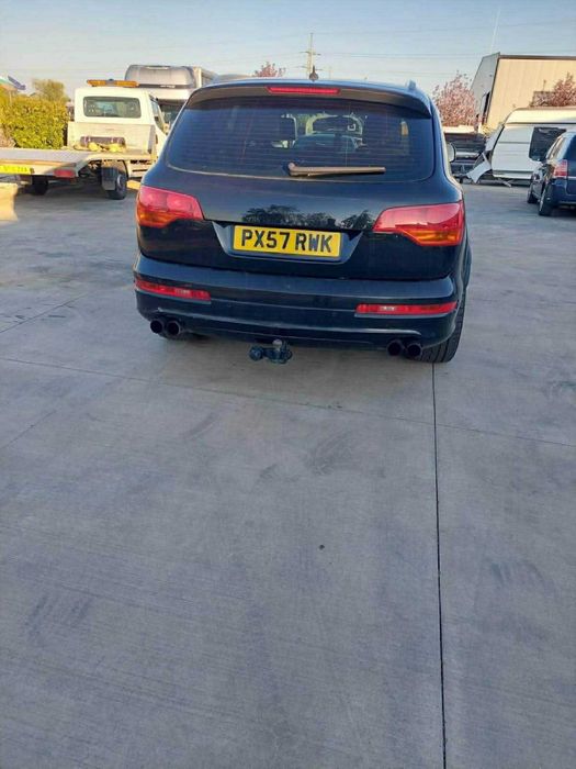 Audi Q7 3.0TDI S-line BUG 233кс на части!