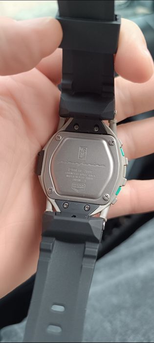 Casio  и Citizen часовници