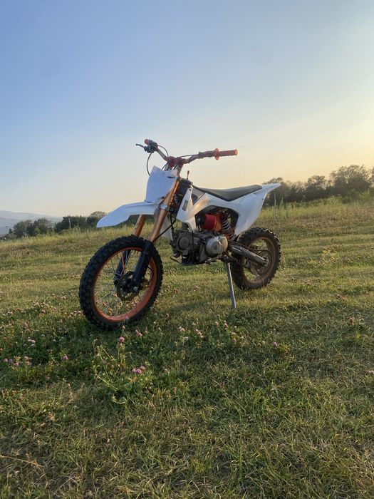 Пит байк 140кубов