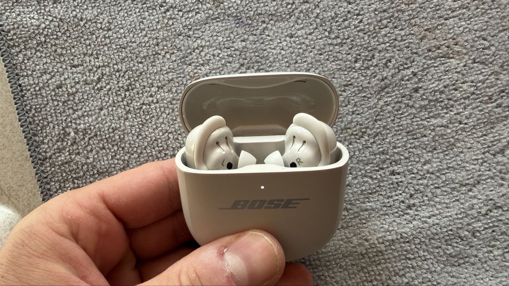 Schimb căști Bose QC Ultra 2 earbuds cu airpods 3 pro