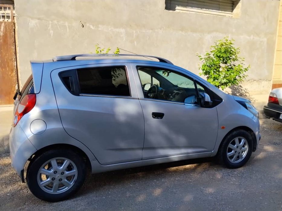 Chevrolet Spark 2011 — 3