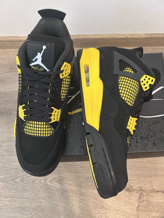 Jordan 4 Yellow Thunder | Marimea 42.5