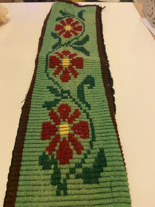 Красиви, битови ковьори и черга.Нови.Каренца