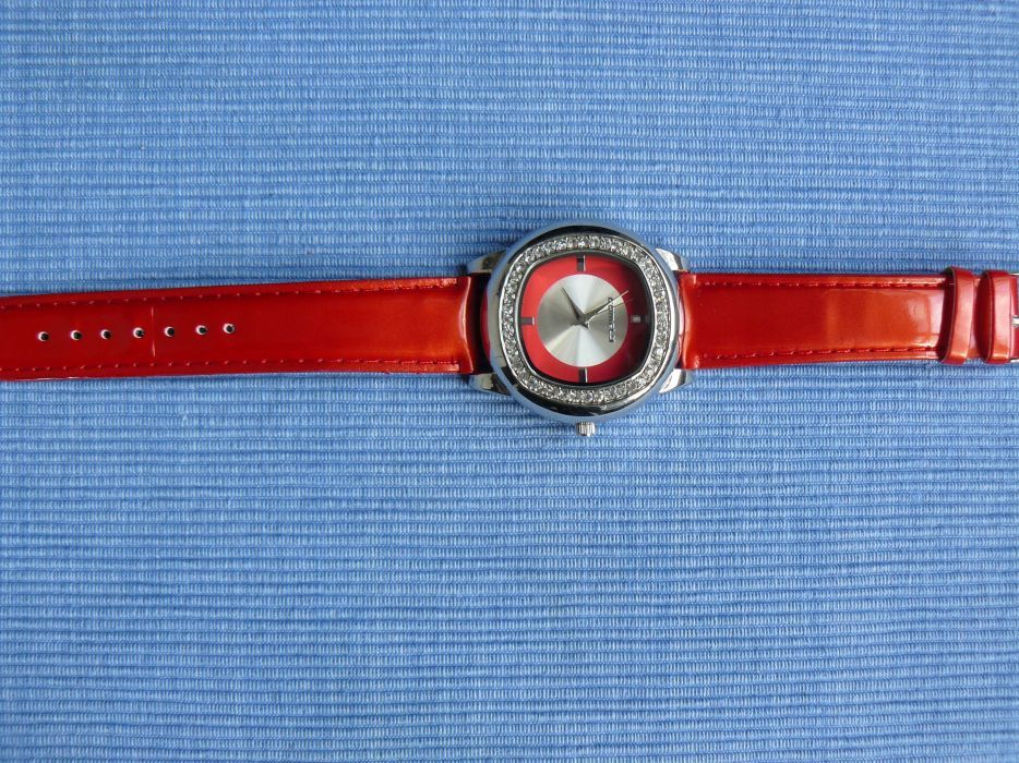 Ceas Dama "COMELY" CP 16 ,Mecanism Quartz,Curea Piele Eco