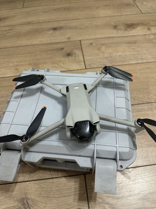 dji mini 3 с пультом дисплеем