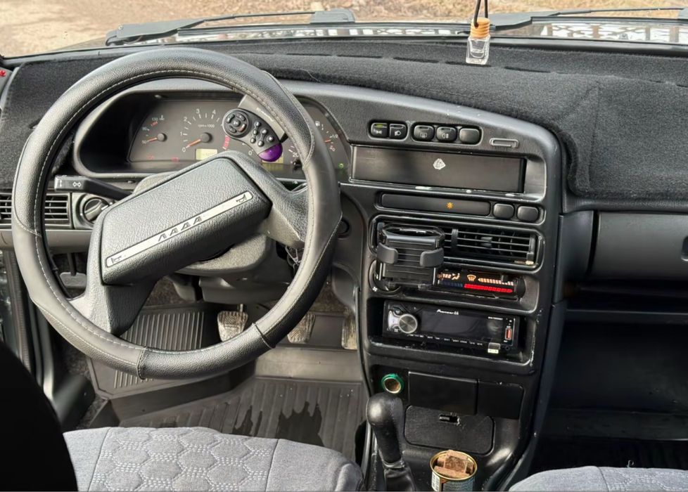 Продам машину ваз 2114